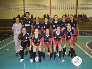 
<a style='margin-left: 5px;' class='btn btn-xs btn-social btn-facebook' href='https://www.facebook.com/sharer/sharer.php?u=https://www.boladovale.com.br/imgs/800-800-90/conteudo/fotos/1855/img2623.jpg' rel='popup' data-width='500' data-height='400'><i class='fa fa-facebook'></i>Compartilhar <span class='hidden-xs'>no Facebook</span>
</a> 
<a class='btn btn-default btn-xs' target='_blank' href='imgs/800-800-90/conteudo/fotos/1855/img2623.jpg'>
<span class='glyphicon glyphicon-cloud-download'></span> Salvar
</a> 
<span></span>