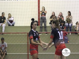 
<a style='margin-left: 5px;' class='btn btn-xs btn-social btn-facebook' href='https://www.facebook.com/sharer/sharer.php?u=https://www.boladovale.com.br/imgs/800-800-90/conteudo/fotos/1855/img2724.jpg' rel='popup' data-width='500' data-height='400'><i class='fa fa-facebook'></i>Compartilhar <span class='hidden-xs'>no Facebook</span>
</a> 
<a class='btn btn-default btn-xs' target='_blank' href='imgs/800-800-90/conteudo/fotos/1855/img2724.jpg'>
<span class='glyphicon glyphicon-cloud-download'></span> Salvar
</a> 
<span></span>