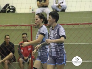 
<a style='margin-left: 5px;' class='btn btn-xs btn-social btn-facebook' href='https://www.facebook.com/sharer/sharer.php?u=https://www.boladovale.com.br/imgs/800-800-90/conteudo/fotos/1855/img2729.jpg' rel='popup' data-width='500' data-height='400'><i class='fa fa-facebook'></i>Compartilhar <span class='hidden-xs'>no Facebook</span>
</a> 
<a class='btn btn-default btn-xs' target='_blank' href='imgs/800-800-90/conteudo/fotos/1855/img2729.jpg'>
<span class='glyphicon glyphicon-cloud-download'></span> Salvar
</a> 
<span></span>