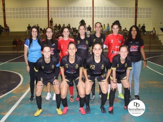 
<a style='margin-left: 5px;' class='btn btn-xs btn-social btn-facebook' href='https://www.facebook.com/sharer/sharer.php?u=https://www.boladovale.com.br/imgs/800-800-90/conteudo/fotos/1856/img2764.jpg' rel='popup' data-width='500' data-height='400'><i class='fa fa-facebook'></i>Compartilhar <span class='hidden-xs'>no Facebook</span>
</a> 
<a class='btn btn-default btn-xs' target='_blank' href='imgs/800-800-90/conteudo/fotos/1856/img2764.jpg'>
<span class='glyphicon glyphicon-cloud-download'></span> Salvar
</a> 
<span></span>