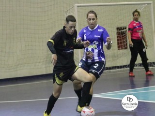 
<a style='margin-left: 5px;' class='btn btn-xs btn-social btn-facebook' href='https://www.facebook.com/sharer/sharer.php?u=https://www.boladovale.com.br/imgs/800-800-90/conteudo/fotos/1856/img2779.jpg' rel='popup' data-width='500' data-height='400'><i class='fa fa-facebook'></i>Compartilhar <span class='hidden-xs'>no Facebook</span>
</a> 
<a class='btn btn-default btn-xs' target='_blank' href='imgs/800-800-90/conteudo/fotos/1856/img2779.jpg'>
<span class='glyphicon glyphicon-cloud-download'></span> Salvar
</a> 
<span></span>