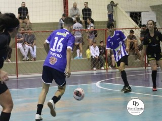
<a style='margin-left: 5px;' class='btn btn-xs btn-social btn-facebook' href='https://www.facebook.com/sharer/sharer.php?u=https://www.boladovale.com.br/imgs/800-800-90/conteudo/fotos/1856/img2834.jpg' rel='popup' data-width='500' data-height='400'><i class='fa fa-facebook'></i>Compartilhar <span class='hidden-xs'>no Facebook</span>
</a> 
<a class='btn btn-default btn-xs' target='_blank' href='imgs/800-800-90/conteudo/fotos/1856/img2834.jpg'>
<span class='glyphicon glyphicon-cloud-download'></span> Salvar
</a> 
<span></span>