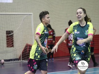 
<a style='margin-left: 5px;' class='btn btn-xs btn-social btn-facebook' href='https://www.facebook.com/sharer/sharer.php?u=https://www.boladovale.com.br/imgs/800-800-90/conteudo/fotos/1858/img3893.jpg' rel='popup' data-width='500' data-height='400'><i class='fa fa-facebook'></i>Compartilhar <span class='hidden-xs'>no Facebook</span>
</a> 
<a class='btn btn-default btn-xs' target='_blank' href='imgs/800-800-90/conteudo/fotos/1858/img3893.jpg'>
<span class='glyphicon glyphicon-cloud-download'></span> Salvar
</a> 
<span></span>