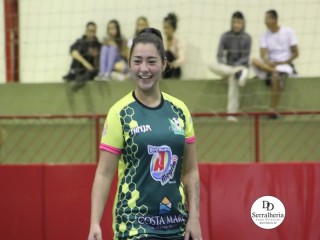 
<a style='margin-left: 5px;' class='btn btn-xs btn-social btn-facebook' href='https://www.facebook.com/sharer/sharer.php?u=https://www.boladovale.com.br/imgs/800-800-90/conteudo/fotos/1858/img3941.jpg' rel='popup' data-width='500' data-height='400'><i class='fa fa-facebook'></i>Compartilhar <span class='hidden-xs'>no Facebook</span>
</a> 
<a class='btn btn-default btn-xs' target='_blank' href='imgs/800-800-90/conteudo/fotos/1858/img3941.jpg'>
<span class='glyphicon glyphicon-cloud-download'></span> Salvar
</a> 
<span></span>