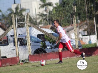 
<a style='margin-left: 5px;' class='btn btn-xs btn-social btn-facebook' href='https://www.facebook.com/sharer/sharer.php?u=https://www.boladovale.com.br/imgs/800-800-90/conteudo/fotos/1861/img4229.jpg' rel='popup' data-width='500' data-height='400'><i class='fa fa-facebook'></i>Compartilhar <span class='hidden-xs'>no Facebook</span>
</a> 
<a class='btn btn-default btn-xs' target='_blank' href='imgs/800-800-90/conteudo/fotos/1861/img4229.jpg'>
<span class='glyphicon glyphicon-cloud-download'></span> Salvar
</a> 
<span></span>
