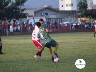 
<a style='margin-left: 5px;' class='btn btn-xs btn-social btn-facebook' href='https://www.facebook.com/sharer/sharer.php?u=https://www.boladovale.com.br/imgs/800-800-90/conteudo/fotos/1861/img4478.jpg' rel='popup' data-width='500' data-height='400'><i class='fa fa-facebook'></i>Compartilhar <span class='hidden-xs'>no Facebook</span>
</a> 
<a class='btn btn-default btn-xs' target='_blank' href='imgs/800-800-90/conteudo/fotos/1861/img4478.jpg'>
<span class='glyphicon glyphicon-cloud-download'></span> Salvar
</a> 
<span></span>