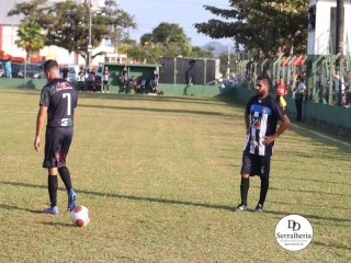
<a style='margin-left: 5px;' class='btn btn-xs btn-social btn-facebook' href='https://www.facebook.com/sharer/sharer.php?u=https://www.boladovale.com.br/imgs/800-800-90/conteudo/fotos/1862/img4558.jpg' rel='popup' data-width='500' data-height='400'><i class='fa fa-facebook'></i>Compartilhar <span class='hidden-xs'>no Facebook</span>
</a> 
<a class='btn btn-default btn-xs' target='_blank' href='imgs/800-800-90/conteudo/fotos/1862/img4558.jpg'>
<span class='glyphicon glyphicon-cloud-download'></span> Salvar
</a> 
<span></span>