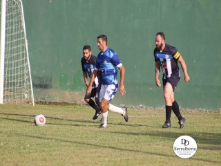 
<a style='margin-left: 5px;' class='btn btn-xs btn-social btn-facebook' href='https://www.facebook.com/sharer/sharer.php?u=https://www.boladovale.com.br/imgs/800-800-90/conteudo/fotos/1862/img4579.jpg' rel='popup' data-width='500' data-height='400'><i class='fa fa-facebook'></i>Compartilhar <span class='hidden-xs'>no Facebook</span>
</a> 
<a class='btn btn-default btn-xs' target='_blank' href='imgs/800-800-90/conteudo/fotos/1862/img4579.jpg'>
<span class='glyphicon glyphicon-cloud-download'></span> Salvar
</a> 
<span></span>