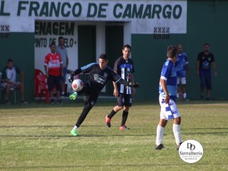 
<a style='margin-left: 5px;' class='btn btn-xs btn-social btn-facebook' href='https://www.facebook.com/sharer/sharer.php?u=https://www.boladovale.com.br/imgs/800-800-90/conteudo/fotos/1862/img4614.jpg' rel='popup' data-width='500' data-height='400'><i class='fa fa-facebook'></i>Compartilhar <span class='hidden-xs'>no Facebook</span>
</a> 
<a class='btn btn-default btn-xs' target='_blank' href='imgs/800-800-90/conteudo/fotos/1862/img4614.jpg'>
<span class='glyphicon glyphicon-cloud-download'></span> Salvar
</a> 
<span></span>