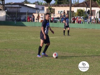 
<a style='margin-left: 5px;' class='btn btn-xs btn-social btn-facebook' href='https://www.facebook.com/sharer/sharer.php?u=https://www.boladovale.com.br/imgs/800-800-90/conteudo/fotos/1862/img4618.jpg' rel='popup' data-width='500' data-height='400'><i class='fa fa-facebook'></i>Compartilhar <span class='hidden-xs'>no Facebook</span>
</a> 
<a class='btn btn-default btn-xs' target='_blank' href='imgs/800-800-90/conteudo/fotos/1862/img4618.jpg'>
<span class='glyphicon glyphicon-cloud-download'></span> Salvar
</a> 
<span></span>
