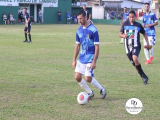 
<a style='margin-left: 5px;' class='btn btn-xs btn-social btn-facebook' href='https://www.facebook.com/sharer/sharer.php?u=https://www.boladovale.com.br/imgs/800-800-90/conteudo/fotos/1862/img4644.jpg' rel='popup' data-width='500' data-height='400'><i class='fa fa-facebook'></i>Compartilhar <span class='hidden-xs'>no Facebook</span>
</a> 
<a class='btn btn-default btn-xs' target='_blank' href='imgs/800-800-90/conteudo/fotos/1862/img4644.jpg'>
<span class='glyphicon glyphicon-cloud-download'></span> Salvar
</a> 
<span></span>