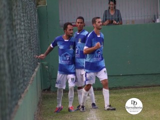 
<a style='margin-left: 5px;' class='btn btn-xs btn-social btn-facebook' href='https://www.facebook.com/sharer/sharer.php?u=https://www.boladovale.com.br/imgs/800-800-90/conteudo/fotos/1862/img4677.jpg' rel='popup' data-width='500' data-height='400'><i class='fa fa-facebook'></i>Compartilhar <span class='hidden-xs'>no Facebook</span>
</a> 
<a class='btn btn-default btn-xs' target='_blank' href='imgs/800-800-90/conteudo/fotos/1862/img4677.jpg'>
<span class='glyphicon glyphicon-cloud-download'></span> Salvar
</a> 
<span></span>