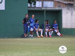 
<a style='margin-left: 5px;' class='btn btn-xs btn-social btn-facebook' href='https://www.facebook.com/sharer/sharer.php?u=https://www.boladovale.com.br/imgs/800-800-90/conteudo/fotos/1862/img4706.jpg' rel='popup' data-width='500' data-height='400'><i class='fa fa-facebook'></i>Compartilhar <span class='hidden-xs'>no Facebook</span>
</a> 
<a class='btn btn-default btn-xs' target='_blank' href='imgs/800-800-90/conteudo/fotos/1862/img4706.jpg'>
<span class='glyphicon glyphicon-cloud-download'></span> Salvar
</a> 
<span></span>