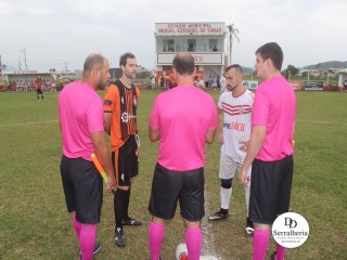 
<a style='margin-left: 5px;' class='btn btn-xs btn-social btn-facebook' href='https://www.facebook.com/sharer/sharer.php?u=https://www.boladovale.com.br/imgs/800-800-90/conteudo/fotos/1863/img5119.jpg' rel='popup' data-width='500' data-height='400'><i class='fa fa-facebook'></i>Compartilhar <span class='hidden-xs'>no Facebook</span>
</a> 
<a class='btn btn-default btn-xs' target='_blank' href='imgs/800-800-90/conteudo/fotos/1863/img5119.jpg'>
<span class='glyphicon glyphicon-cloud-download'></span> Salvar
</a> 
<span></span>