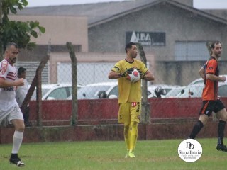 
<a style='margin-left: 5px;' class='btn btn-xs btn-social btn-facebook' href='https://www.facebook.com/sharer/sharer.php?u=https://www.boladovale.com.br/imgs/800-800-90/conteudo/fotos/1863/img5211.jpg' rel='popup' data-width='500' data-height='400'><i class='fa fa-facebook'></i>Compartilhar <span class='hidden-xs'>no Facebook</span>
</a> 
<a class='btn btn-default btn-xs' target='_blank' href='imgs/800-800-90/conteudo/fotos/1863/img5211.jpg'>
<span class='glyphicon glyphicon-cloud-download'></span> Salvar
</a> 
<span></span>