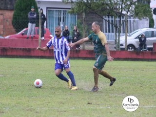 
<a style='margin-left: 5px;' class='btn btn-xs btn-social btn-facebook' href='https://www.facebook.com/sharer/sharer.php?u=https://www.boladovale.com.br/imgs/800-800-90/conteudo/fotos/1864/img5396.jpg' rel='popup' data-width='500' data-height='400'><i class='fa fa-facebook'></i>Compartilhar <span class='hidden-xs'>no Facebook</span>
</a> 
<a class='btn btn-default btn-xs' target='_blank' href='imgs/800-800-90/conteudo/fotos/1864/img5396.jpg'>
<span class='glyphicon glyphicon-cloud-download'></span> Salvar
</a> 
<span></span>