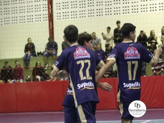 
<a style='margin-left: 5px;' class='btn btn-xs btn-social btn-facebook' href='https://www.facebook.com/sharer/sharer.php?u=https://www.boladovale.com.br/imgs/800-800-90/conteudo/fotos/1866/img5597.jpg' rel='popup' data-width='500' data-height='400'><i class='fa fa-facebook'></i>Compartilhar <span class='hidden-xs'>no Facebook</span>
</a> 
<a class='btn btn-default btn-xs' target='_blank' href='imgs/800-800-90/conteudo/fotos/1866/img5597.jpg'>
<span class='glyphicon glyphicon-cloud-download'></span> Salvar
</a> 
<span></span>