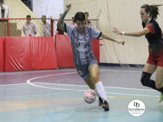 
<a style='margin-left: 5px;' class='btn btn-xs btn-social btn-facebook' href='https://www.facebook.com/sharer/sharer.php?u=https://www.boladovale.com.br/imgs/800-800-90/conteudo/fotos/1867/img5843.jpg' rel='popup' data-width='500' data-height='400'><i class='fa fa-facebook'></i>Compartilhar <span class='hidden-xs'>no Facebook</span>
</a> 
<a class='btn btn-default btn-xs' target='_blank' href='imgs/800-800-90/conteudo/fotos/1867/img5843.jpg'>
<span class='glyphicon glyphicon-cloud-download'></span> Salvar
</a> 
<span></span>