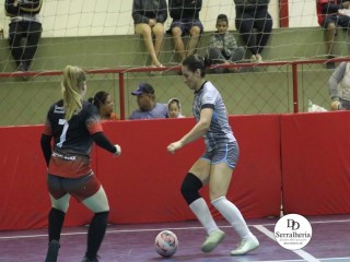 
<a style='margin-left: 5px;' class='btn btn-xs btn-social btn-facebook' href='https://www.facebook.com/sharer/sharer.php?u=https://www.boladovale.com.br/imgs/800-800-90/conteudo/fotos/1867/img5863.jpg' rel='popup' data-width='500' data-height='400'><i class='fa fa-facebook'></i>Compartilhar <span class='hidden-xs'>no Facebook</span>
</a> 
<a class='btn btn-default btn-xs' target='_blank' href='imgs/800-800-90/conteudo/fotos/1867/img5863.jpg'>
<span class='glyphicon glyphicon-cloud-download'></span> Salvar
</a> 
<span></span>