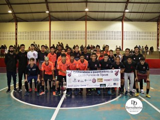 
<a style='margin-left: 5px;' class='btn btn-xs btn-social btn-facebook' href='https://www.facebook.com/sharer/sharer.php?u=https://www.boladovale.com.br/imgs/800-800-90/conteudo/fotos/1868/img5903.jpg' rel='popup' data-width='500' data-height='400'><i class='fa fa-facebook'></i>Compartilhar <span class='hidden-xs'>no Facebook</span>
</a> 
<a class='btn btn-default btn-xs' target='_blank' href='imgs/800-800-90/conteudo/fotos/1868/img5903.jpg'>
<span class='glyphicon glyphicon-cloud-download'></span> Salvar
</a> 
<span></span>