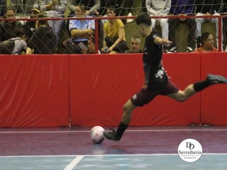 
<a style='margin-left: 5px;' class='btn btn-xs btn-social btn-facebook' href='https://www.facebook.com/sharer/sharer.php?u=https://www.boladovale.com.br/imgs/800-800-90/conteudo/fotos/1868/img5912.jpg' rel='popup' data-width='500' data-height='400'><i class='fa fa-facebook'></i>Compartilhar <span class='hidden-xs'>no Facebook</span>
</a> 
<a class='btn btn-default btn-xs' target='_blank' href='imgs/800-800-90/conteudo/fotos/1868/img5912.jpg'>
<span class='glyphicon glyphicon-cloud-download'></span> Salvar
</a> 
<span></span>