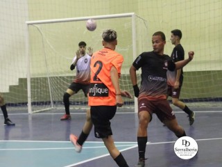 
<a style='margin-left: 5px;' class='btn btn-xs btn-social btn-facebook' href='https://www.facebook.com/sharer/sharer.php?u=https://www.boladovale.com.br/imgs/800-800-90/conteudo/fotos/1868/img5931.jpg' rel='popup' data-width='500' data-height='400'><i class='fa fa-facebook'></i>Compartilhar <span class='hidden-xs'>no Facebook</span>
</a> 
<a class='btn btn-default btn-xs' target='_blank' href='imgs/800-800-90/conteudo/fotos/1868/img5931.jpg'>
<span class='glyphicon glyphicon-cloud-download'></span> Salvar
</a> 
<span></span>
