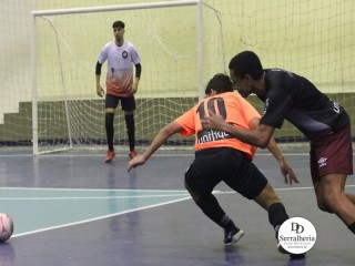 
<a style='margin-left: 5px;' class='btn btn-xs btn-social btn-facebook' href='https://www.facebook.com/sharer/sharer.php?u=https://www.boladovale.com.br/imgs/800-800-90/conteudo/fotos/1868/img5969.jpg' rel='popup' data-width='500' data-height='400'><i class='fa fa-facebook'></i>Compartilhar <span class='hidden-xs'>no Facebook</span>
</a> 
<a class='btn btn-default btn-xs' target='_blank' href='imgs/800-800-90/conteudo/fotos/1868/img5969.jpg'>
<span class='glyphicon glyphicon-cloud-download'></span> Salvar
</a> 
<span></span>