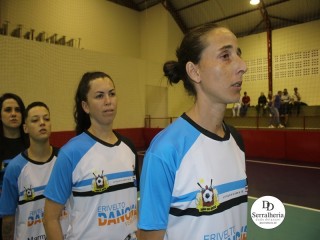 
<a style='margin-left: 5px;' class='btn btn-xs btn-social btn-facebook' href='https://www.facebook.com/sharer/sharer.php?u=https://www.boladovale.com.br/imgs/800-800-90/conteudo/fotos/1869/img6188.jpg' rel='popup' data-width='500' data-height='400'><i class='fa fa-facebook'></i>Compartilhar <span class='hidden-xs'>no Facebook</span>
</a> 
<a class='btn btn-default btn-xs' target='_blank' href='imgs/800-800-90/conteudo/fotos/1869/img6188.jpg'>
<span class='glyphicon glyphicon-cloud-download'></span> Salvar
</a> 
<span></span>