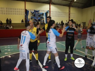 
<a style='margin-left: 5px;' class='btn btn-xs btn-social btn-facebook' href='https://www.facebook.com/sharer/sharer.php?u=https://www.boladovale.com.br/imgs/800-800-90/conteudo/fotos/1869/img6205.jpg' rel='popup' data-width='500' data-height='400'><i class='fa fa-facebook'></i>Compartilhar <span class='hidden-xs'>no Facebook</span>
</a> 
<a class='btn btn-default btn-xs' target='_blank' href='imgs/800-800-90/conteudo/fotos/1869/img6205.jpg'>
<span class='glyphicon glyphicon-cloud-download'></span> Salvar
</a> 
<span></span>