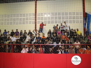 
<a style='margin-left: 5px;' class='btn btn-xs btn-social btn-facebook' href='https://www.facebook.com/sharer/sharer.php?u=https://www.boladovale.com.br/imgs/800-800-90/conteudo/fotos/1870/img6488.jpg' rel='popup' data-width='500' data-height='400'><i class='fa fa-facebook'></i>Compartilhar <span class='hidden-xs'>no Facebook</span>
</a> 
<a class='btn btn-default btn-xs' target='_blank' href='imgs/800-800-90/conteudo/fotos/1870/img6488.jpg'>
<span class='glyphicon glyphicon-cloud-download'></span> Salvar
</a> 
<span></span>