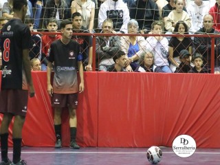 
<a style='margin-left: 5px;' class='btn btn-xs btn-social btn-facebook' href='https://www.facebook.com/sharer/sharer.php?u=https://www.boladovale.com.br/imgs/800-800-90/conteudo/fotos/1870/img6561.jpg' rel='popup' data-width='500' data-height='400'><i class='fa fa-facebook'></i>Compartilhar <span class='hidden-xs'>no Facebook</span>
</a> 
<a class='btn btn-default btn-xs' target='_blank' href='imgs/800-800-90/conteudo/fotos/1870/img6561.jpg'>
<span class='glyphicon glyphicon-cloud-download'></span> Salvar
</a> 
<span></span>