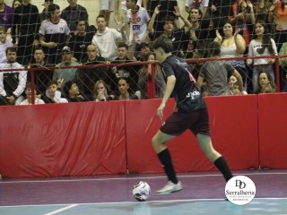 
<a style='margin-left: 5px;' class='btn btn-xs btn-social btn-facebook' href='https://www.facebook.com/sharer/sharer.php?u=https://www.boladovale.com.br/imgs/800-800-90/conteudo/fotos/1870/img6643.jpg' rel='popup' data-width='500' data-height='400'><i class='fa fa-facebook'></i>Compartilhar <span class='hidden-xs'>no Facebook</span>
</a> 
<a class='btn btn-default btn-xs' target='_blank' href='imgs/800-800-90/conteudo/fotos/1870/img6643.jpg'>
<span class='glyphicon glyphicon-cloud-download'></span> Salvar
</a> 
<span></span>