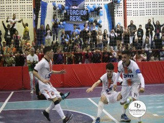 
<a style='margin-left: 5px;' class='btn btn-xs btn-social btn-facebook' href='https://www.facebook.com/sharer/sharer.php?u=https://www.boladovale.com.br/imgs/800-800-90/conteudo/fotos/1870/img6663.jpg' rel='popup' data-width='500' data-height='400'><i class='fa fa-facebook'></i>Compartilhar <span class='hidden-xs'>no Facebook</span>
</a> 
<a class='btn btn-default btn-xs' target='_blank' href='imgs/800-800-90/conteudo/fotos/1870/img6663.jpg'>
<span class='glyphicon glyphicon-cloud-download'></span> Salvar
</a> 
<span></span>