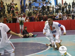 
<a style='margin-left: 5px;' class='btn btn-xs btn-social btn-facebook' href='https://www.facebook.com/sharer/sharer.php?u=https://www.boladovale.com.br/imgs/800-800-90/conteudo/fotos/1870/img6664.jpg' rel='popup' data-width='500' data-height='400'><i class='fa fa-facebook'></i>Compartilhar <span class='hidden-xs'>no Facebook</span>
</a> 
<a class='btn btn-default btn-xs' target='_blank' href='imgs/800-800-90/conteudo/fotos/1870/img6664.jpg'>
<span class='glyphicon glyphicon-cloud-download'></span> Salvar
</a> 
<span></span>