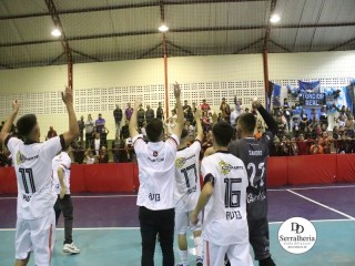 
<a style='margin-left: 5px;' class='btn btn-xs btn-social btn-facebook' href='https://www.facebook.com/sharer/sharer.php?u=https://www.boladovale.com.br/imgs/800-800-90/conteudo/fotos/1870/img6698.jpg' rel='popup' data-width='500' data-height='400'><i class='fa fa-facebook'></i>Compartilhar <span class='hidden-xs'>no Facebook</span>
</a> 
<a class='btn btn-default btn-xs' target='_blank' href='imgs/800-800-90/conteudo/fotos/1870/img6698.jpg'>
<span class='glyphicon glyphicon-cloud-download'></span> Salvar
</a> 
<span></span>