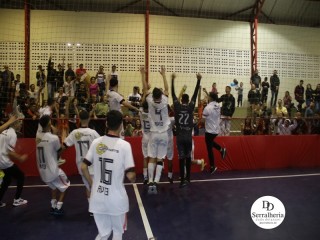 
<a style='margin-left: 5px;' class='btn btn-xs btn-social btn-facebook' href='https://www.facebook.com/sharer/sharer.php?u=https://www.boladovale.com.br/imgs/800-800-90/conteudo/fotos/1871/img6785.jpg' rel='popup' data-width='500' data-height='400'><i class='fa fa-facebook'></i>Compartilhar <span class='hidden-xs'>no Facebook</span>
</a> 
<a class='btn btn-default btn-xs' target='_blank' href='imgs/800-800-90/conteudo/fotos/1871/img6785.jpg'>
<span class='glyphicon glyphicon-cloud-download'></span> Salvar
</a> 
<span></span>
