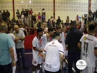 
<a style='margin-left: 5px;' class='btn btn-xs btn-social btn-facebook' href='https://www.facebook.com/sharer/sharer.php?u=https://www.boladovale.com.br/imgs/800-800-90/conteudo/fotos/1871/img6794.jpg' rel='popup' data-width='500' data-height='400'><i class='fa fa-facebook'></i>Compartilhar <span class='hidden-xs'>no Facebook</span>
</a> 
<a class='btn btn-default btn-xs' target='_blank' href='imgs/800-800-90/conteudo/fotos/1871/img6794.jpg'>
<span class='glyphicon glyphicon-cloud-download'></span> Salvar
</a> 
<span></span>