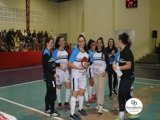 
<a style='margin-left: 5px;' class='btn btn-xs btn-social btn-facebook' href='https://www.facebook.com/sharer/sharer.php?u=https://www.boladovale.com.br/imgs/800-800-90/conteudo/fotos/1872/img6377.jpg' rel='popup' data-width='500' data-height='400'><i class='fa fa-facebook'></i>Compartilhar <span class='hidden-xs'>no Facebook</span>
</a> 
<a class='btn btn-default btn-xs' target='_blank' href='imgs/800-800-90/conteudo/fotos/1872/img6377.jpg'>
<span class='glyphicon glyphicon-cloud-download'></span> Salvar
</a> 
<span></span>