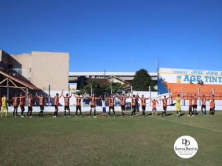 
<a style='margin-left: 5px;' class='btn btn-xs btn-social btn-facebook' href='https://www.facebook.com/sharer/sharer.php?u=https://www.boladovale.com.br/imgs/800-800-90/conteudo/fotos/1873/img6858.jpg' rel='popup' data-width='500' data-height='400'><i class='fa fa-facebook'></i>Compartilhar <span class='hidden-xs'>no Facebook</span>
</a> 
<a class='btn btn-default btn-xs' target='_blank' href='imgs/800-800-90/conteudo/fotos/1873/img6858.jpg'>
<span class='glyphicon glyphicon-cloud-download'></span> Salvar
</a> 
<span></span>