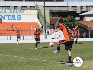 
<a style='margin-left: 5px;' class='btn btn-xs btn-social btn-facebook' href='https://www.facebook.com/sharer/sharer.php?u=https://www.boladovale.com.br/imgs/800-800-90/conteudo/fotos/1873/img6890.jpg' rel='popup' data-width='500' data-height='400'><i class='fa fa-facebook'></i>Compartilhar <span class='hidden-xs'>no Facebook</span>
</a> 
<a class='btn btn-default btn-xs' target='_blank' href='imgs/800-800-90/conteudo/fotos/1873/img6890.jpg'>
<span class='glyphicon glyphicon-cloud-download'></span> Salvar
</a> 
<span></span>