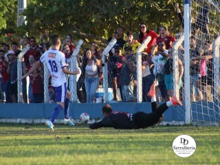 
<a style='margin-left: 5px;' class='btn btn-xs btn-social btn-facebook' href='https://www.facebook.com/sharer/sharer.php?u=https://www.boladovale.com.br/imgs/800-800-90/conteudo/fotos/1874/img7350.jpg' rel='popup' data-width='500' data-height='400'><i class='fa fa-facebook'></i>Compartilhar <span class='hidden-xs'>no Facebook</span>
</a> 
<a class='btn btn-default btn-xs' target='_blank' href='imgs/800-800-90/conteudo/fotos/1874/img7350.jpg'>
<span class='glyphicon glyphicon-cloud-download'></span> Salvar
</a> 
<span></span>