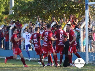 
<a style='margin-left: 5px;' class='btn btn-xs btn-social btn-facebook' href='https://www.facebook.com/sharer/sharer.php?u=https://www.boladovale.com.br/imgs/800-800-90/conteudo/fotos/1874/img7353.jpg' rel='popup' data-width='500' data-height='400'><i class='fa fa-facebook'></i>Compartilhar <span class='hidden-xs'>no Facebook</span>
</a> 
<a class='btn btn-default btn-xs' target='_blank' href='imgs/800-800-90/conteudo/fotos/1874/img7353.jpg'>
<span class='glyphicon glyphicon-cloud-download'></span> Salvar
</a> 
<span></span>