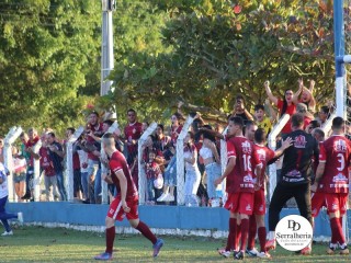 
<a style='margin-left: 5px;' class='btn btn-xs btn-social btn-facebook' href='https://www.facebook.com/sharer/sharer.php?u=https://www.boladovale.com.br/imgs/800-800-90/conteudo/fotos/1874/img7356.jpg' rel='popup' data-width='500' data-height='400'><i class='fa fa-facebook'></i>Compartilhar <span class='hidden-xs'>no Facebook</span>
</a> 
<a class='btn btn-default btn-xs' target='_blank' href='imgs/800-800-90/conteudo/fotos/1874/img7356.jpg'>
<span class='glyphicon glyphicon-cloud-download'></span> Salvar
</a> 
<span></span>