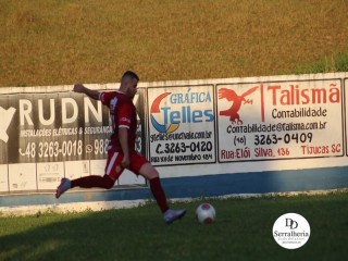 
<a style='margin-left: 5px;' class='btn btn-xs btn-social btn-facebook' href='https://www.facebook.com/sharer/sharer.php?u=https://www.boladovale.com.br/imgs/800-800-90/conteudo/fotos/1874/img7377.jpg' rel='popup' data-width='500' data-height='400'><i class='fa fa-facebook'></i>Compartilhar <span class='hidden-xs'>no Facebook</span>
</a> 
<a class='btn btn-default btn-xs' target='_blank' href='imgs/800-800-90/conteudo/fotos/1874/img7377.jpg'>
<span class='glyphicon glyphicon-cloud-download'></span> Salvar
</a> 
<span></span>