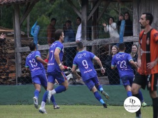 
<a style='margin-left: 5px;' class='btn btn-xs btn-social btn-facebook' href='https://www.facebook.com/sharer/sharer.php?u=https://www.boladovale.com.br/imgs/800-800-90/conteudo/fotos/1876/img7640.jpg' rel='popup' data-width='500' data-height='400'><i class='fa fa-facebook'></i>Compartilhar <span class='hidden-xs'>no Facebook</span>
</a> 
<a class='btn btn-default btn-xs' target='_blank' href='imgs/800-800-90/conteudo/fotos/1876/img7640.jpg'>
<span class='glyphicon glyphicon-cloud-download'></span> Salvar
</a> 
<span></span>