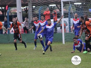 
<a style='margin-left: 5px;' class='btn btn-xs btn-social btn-facebook' href='https://www.facebook.com/sharer/sharer.php?u=https://www.boladovale.com.br/imgs/800-800-90/conteudo/fotos/1876/img7674.jpg' rel='popup' data-width='500' data-height='400'><i class='fa fa-facebook'></i>Compartilhar <span class='hidden-xs'>no Facebook</span>
</a> 
<a class='btn btn-default btn-xs' target='_blank' href='imgs/800-800-90/conteudo/fotos/1876/img7674.jpg'>
<span class='glyphicon glyphicon-cloud-download'></span> Salvar
</a> 
<span></span>