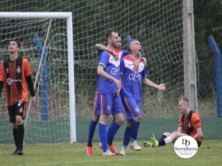 
<a style='margin-left: 5px;' class='btn btn-xs btn-social btn-facebook' href='https://www.facebook.com/sharer/sharer.php?u=https://www.boladovale.com.br/imgs/800-800-90/conteudo/fotos/1876/img7697.jpg' rel='popup' data-width='500' data-height='400'><i class='fa fa-facebook'></i>Compartilhar <span class='hidden-xs'>no Facebook</span>
</a> 
<a class='btn btn-default btn-xs' target='_blank' href='imgs/800-800-90/conteudo/fotos/1876/img7697.jpg'>
<span class='glyphicon glyphicon-cloud-download'></span> Salvar
</a> 
<span></span>