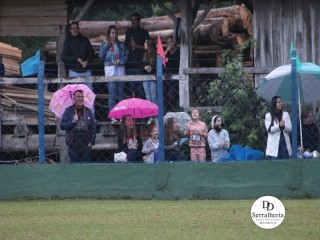 
<a style='margin-left: 5px;' class='btn btn-xs btn-social btn-facebook' href='https://www.facebook.com/sharer/sharer.php?u=https://www.boladovale.com.br/imgs/800-800-90/conteudo/fotos/1876/img7721.jpg' rel='popup' data-width='500' data-height='400'><i class='fa fa-facebook'></i>Compartilhar <span class='hidden-xs'>no Facebook</span>
</a> 
<a class='btn btn-default btn-xs' target='_blank' href='imgs/800-800-90/conteudo/fotos/1876/img7721.jpg'>
<span class='glyphicon glyphicon-cloud-download'></span> Salvar
</a> 
<span></span>