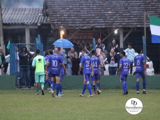 
<a style='margin-left: 5px;' class='btn btn-xs btn-social btn-facebook' href='https://www.facebook.com/sharer/sharer.php?u=https://www.boladovale.com.br/imgs/800-800-90/conteudo/fotos/1876/img7723.jpg' rel='popup' data-width='500' data-height='400'><i class='fa fa-facebook'></i>Compartilhar <span class='hidden-xs'>no Facebook</span>
</a> 
<a class='btn btn-default btn-xs' target='_blank' href='imgs/800-800-90/conteudo/fotos/1876/img7723.jpg'>
<span class='glyphicon glyphicon-cloud-download'></span> Salvar
</a> 
<span></span>