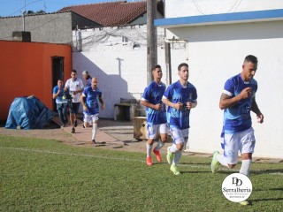 
<a style='margin-left: 5px;' class='btn btn-xs btn-social btn-facebook' href='https://www.facebook.com/sharer/sharer.php?u=https://www.boladovale.com.br/imgs/800-800-90/conteudo/fotos/1877/img8135.jpg' rel='popup' data-width='500' data-height='400'><i class='fa fa-facebook'></i>Compartilhar <span class='hidden-xs'>no Facebook</span>
</a> 
<a class='btn btn-default btn-xs' target='_blank' href='imgs/800-800-90/conteudo/fotos/1877/img8135.jpg'>
<span class='glyphicon glyphicon-cloud-download'></span> Salvar
</a> 
<span></span>